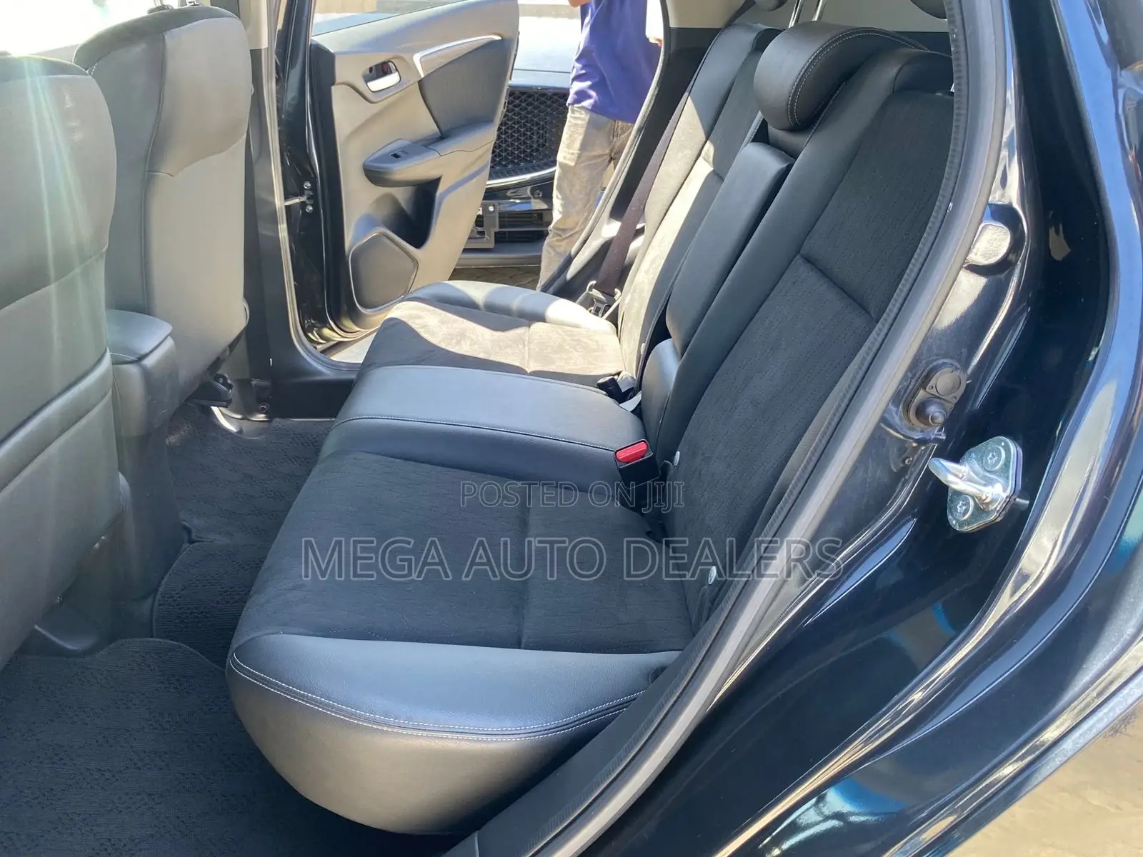 Honda Fit Shuttle 2018 Blue
