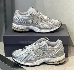 New Balance 1906 Cloud