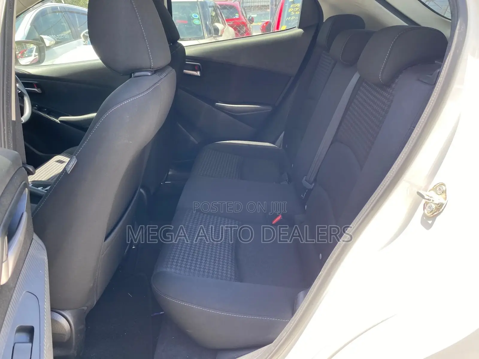 Mazda Demio 2018 White