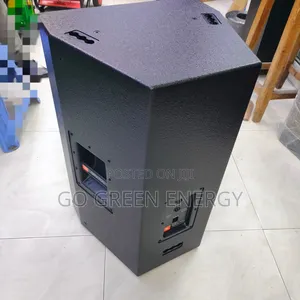 15" Srx715 Professional Speakers