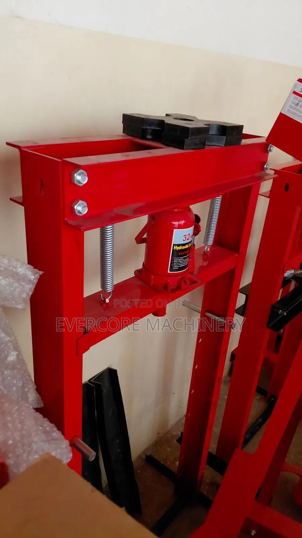 Commercial 32tonne Hydraulic Bush Press Machine Manual. - thumbnail 3
