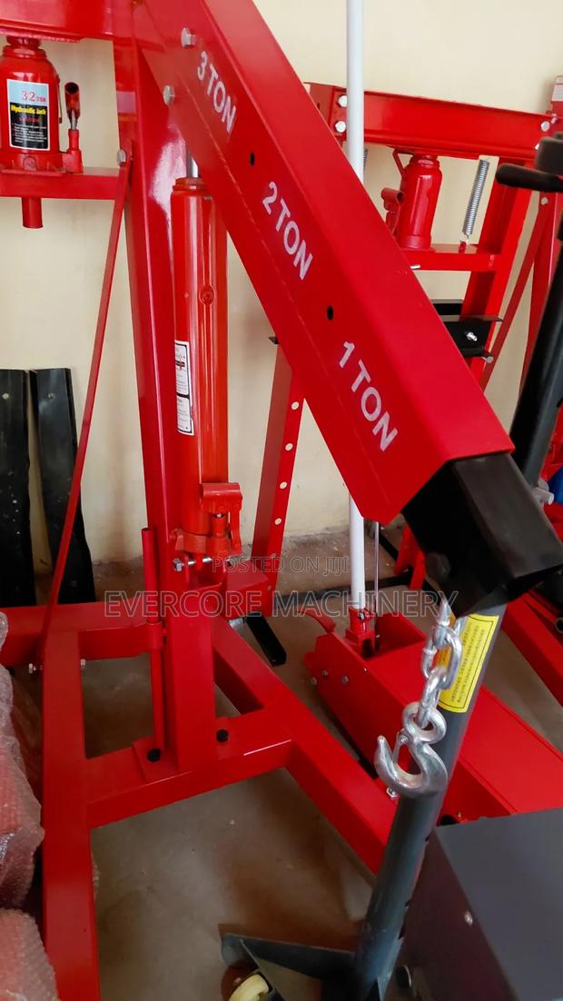 Heavy Duty 3 Tonne Engine Crane Machine Hydraulic. - thumbnail 3