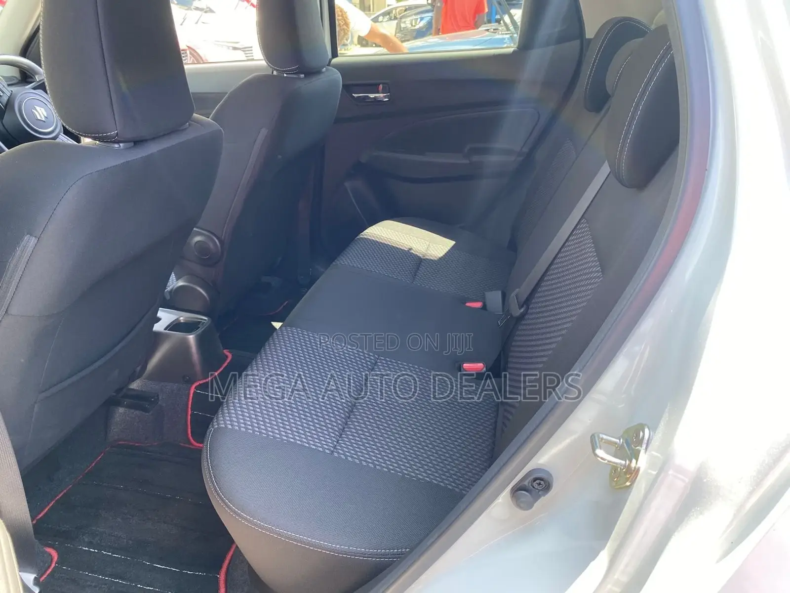 Suzuki Swift 2018 White
