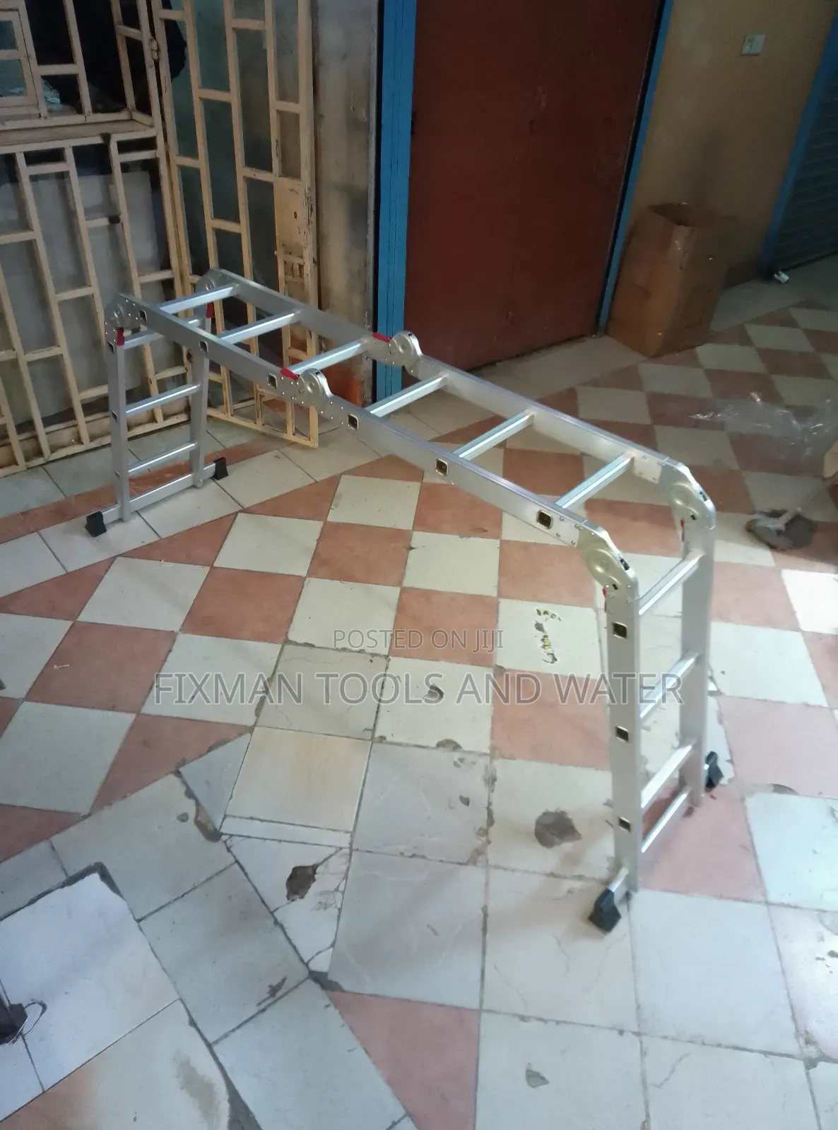 Commercial Aluminum Ladder 3*4 Folding 12 Ft Long 150 Kg Capacity Hold