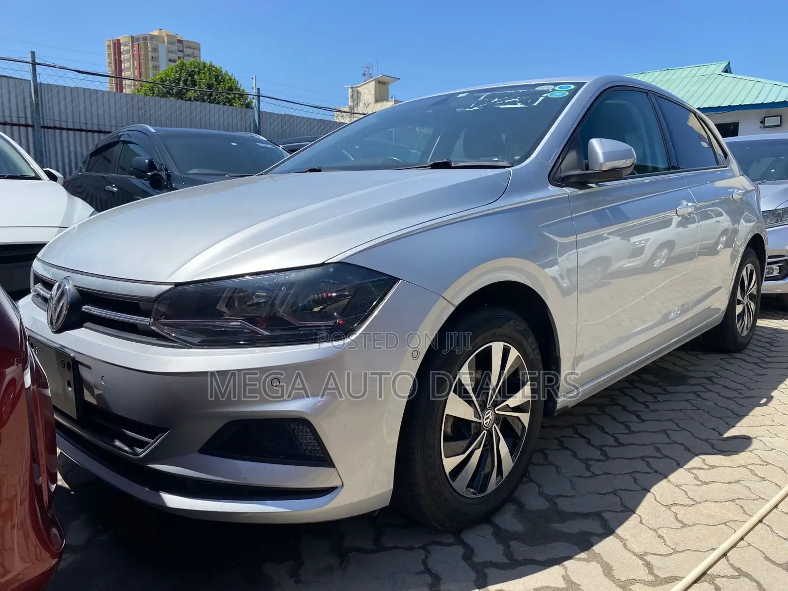 Volkswagen Polo 2018 Silver