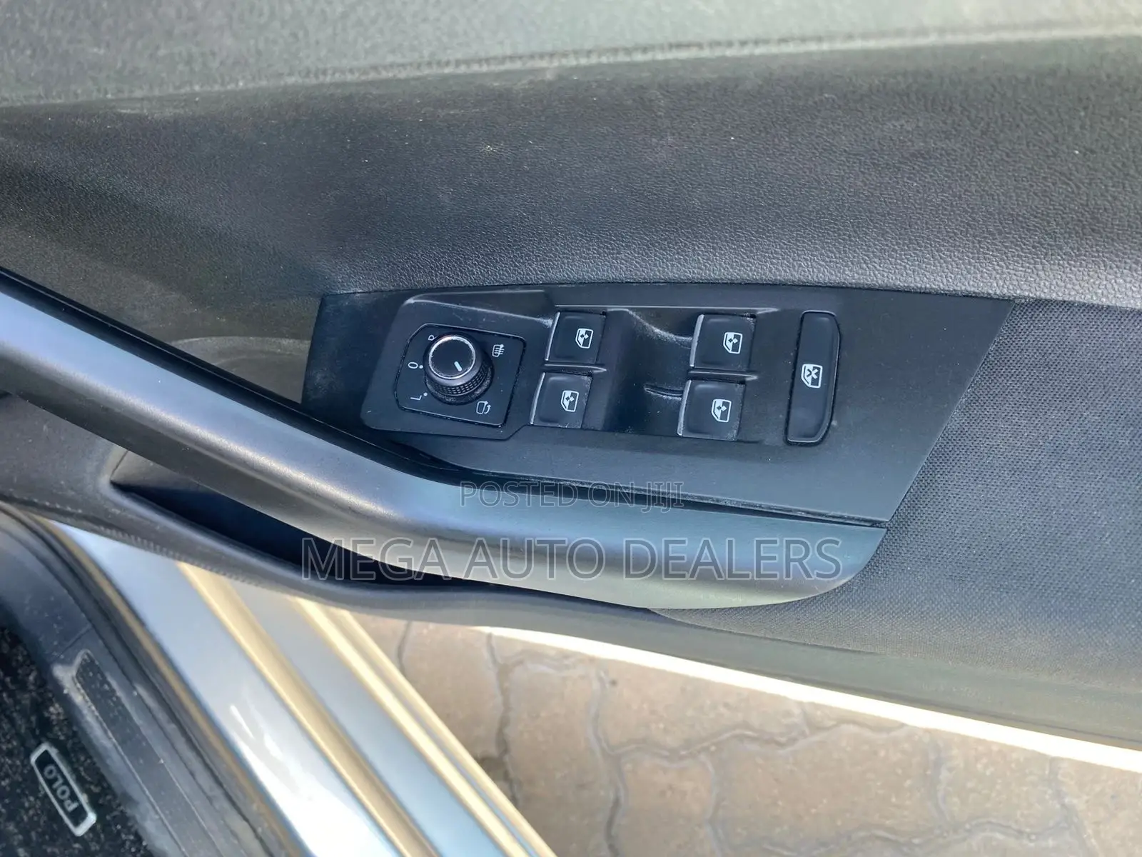 Volkswagen Polo 2018 Silver