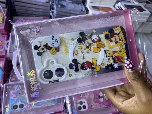 Skiler Magsafe iPhone 17 Pro Mickey Mouse Magsafe Glitter Case - thumbnail 3