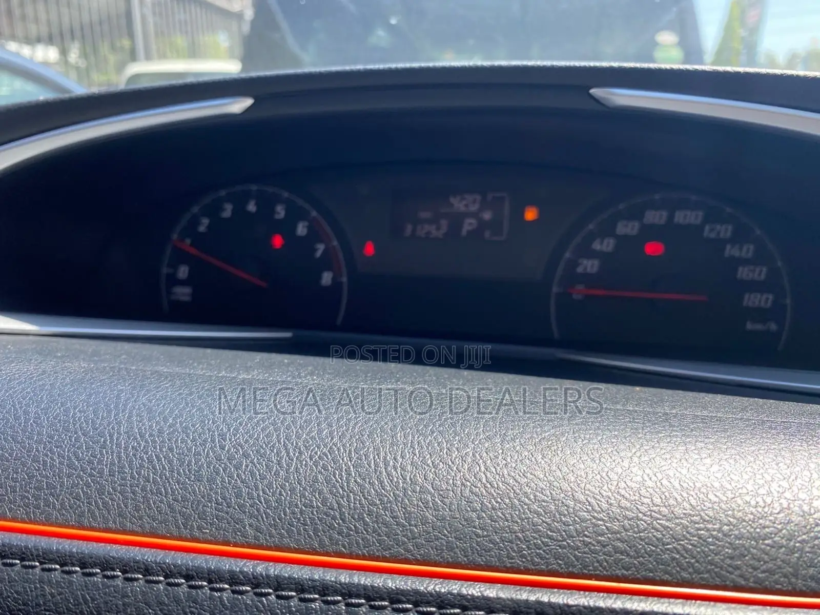 Toyota Sienta 2019