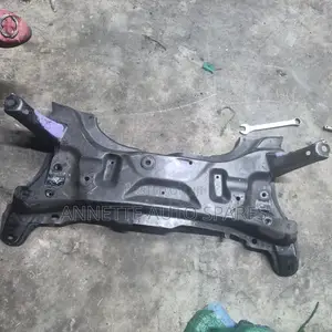 Toyota Ractis Crossmember