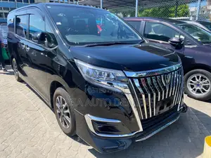 Toyota Esquire 2018 Black