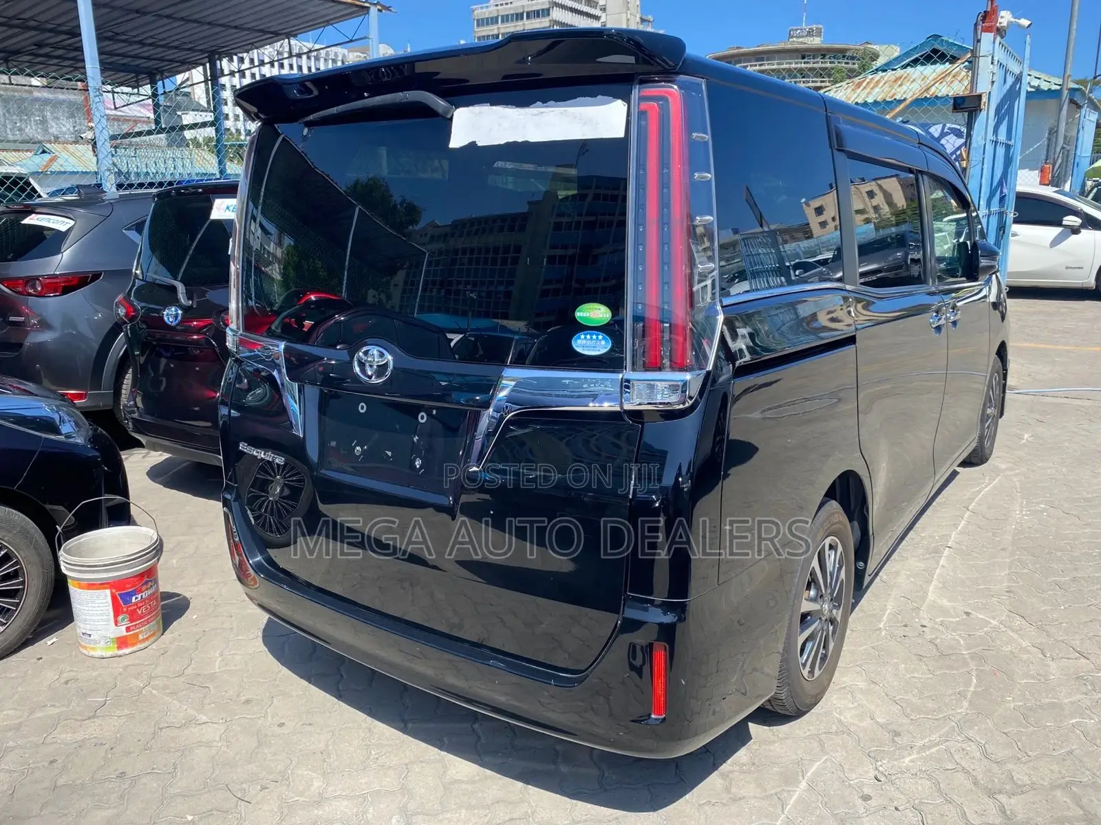 Toyota Esquire 2018 Black