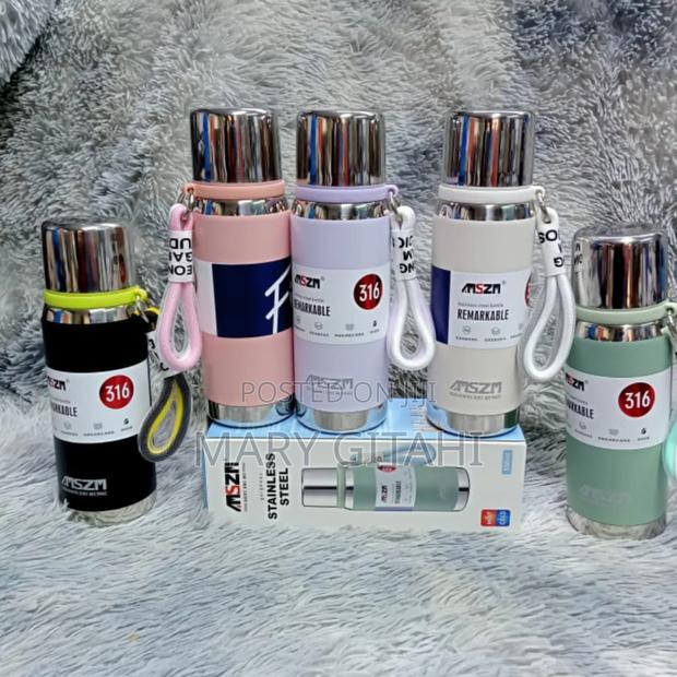 *Stainless Steel Vacuum Hot and Cold 800ml*