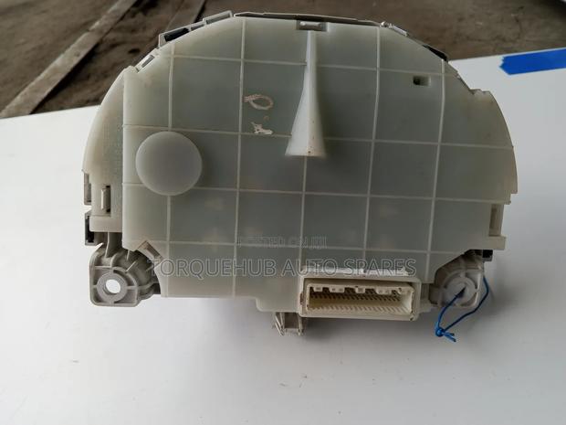Toyota Passo 2006 Dashboard Clock - thumbnail 2