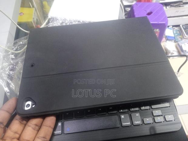 Apple iPad 9.7 128 GB Silver - thumbnail 3