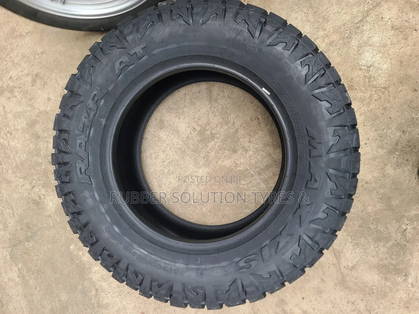 225/65r17 Bearway