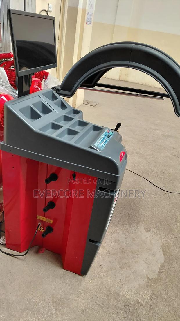 Sunshine Italy Electric Wheel Balancer Machine. - thumbnail 4