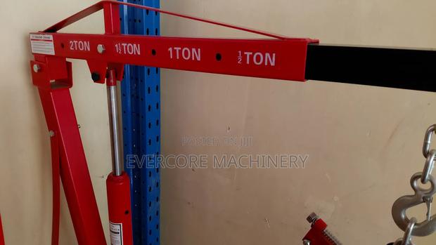 Commercial 2tonne Engine Crane/Hoist Lifting Capacity-Hydraulic. - thumbnail 4