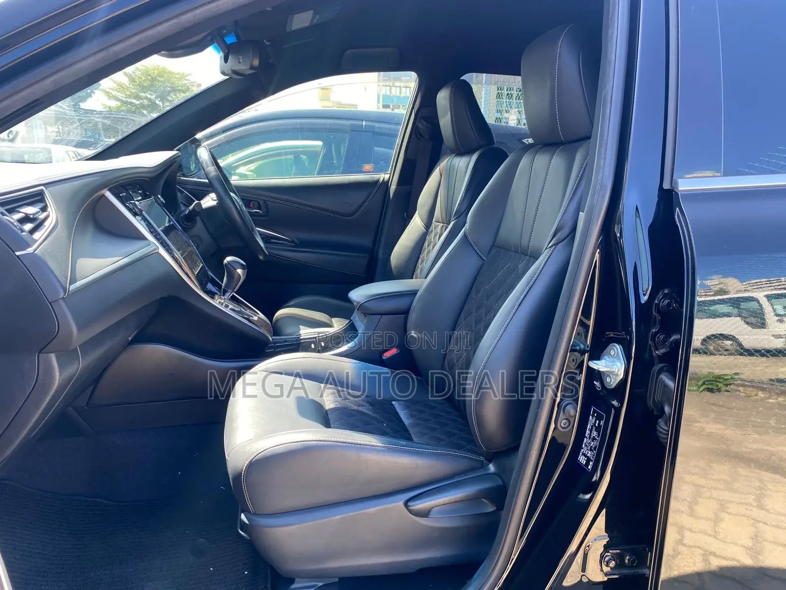 Toyota Harrier 2018 Black