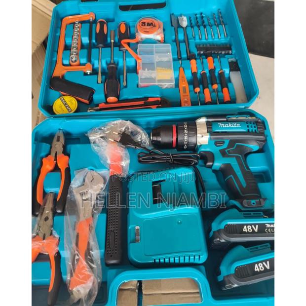 Makita 48v Cordless Drill Set With Metallic Chuck