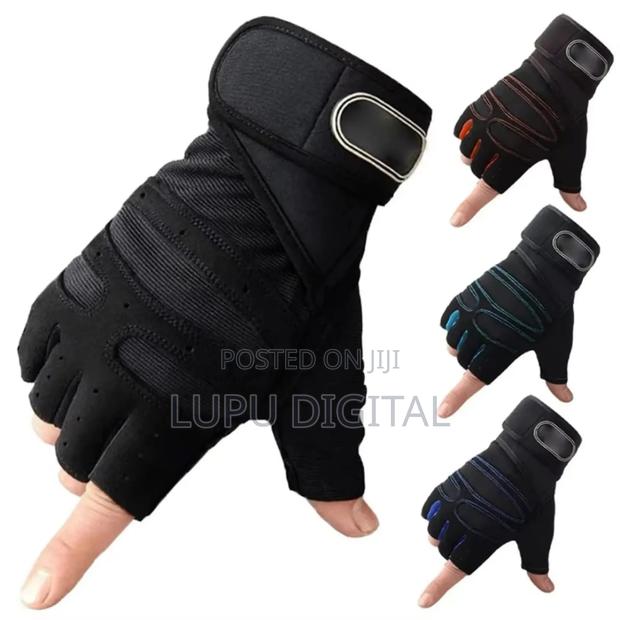Gym Gloves for Weight Lifting - thumbnail 2