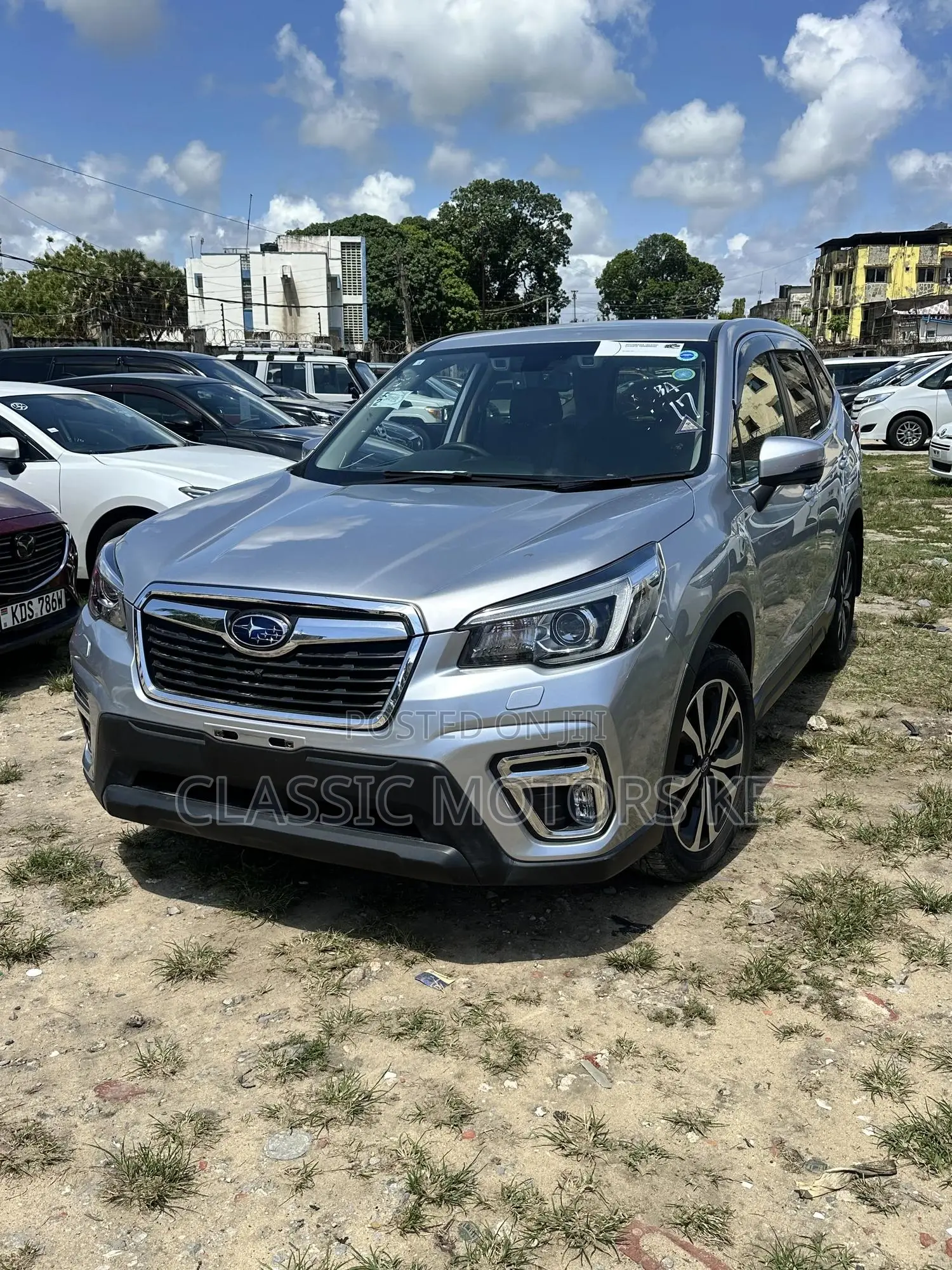 Subaru Forester Base AWD 2019 Silver