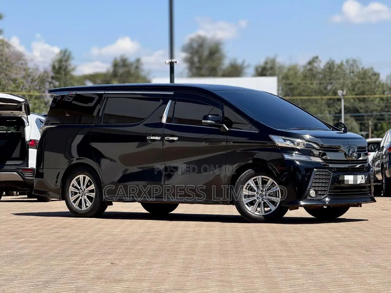 Toyota Vellfire 2017 Black