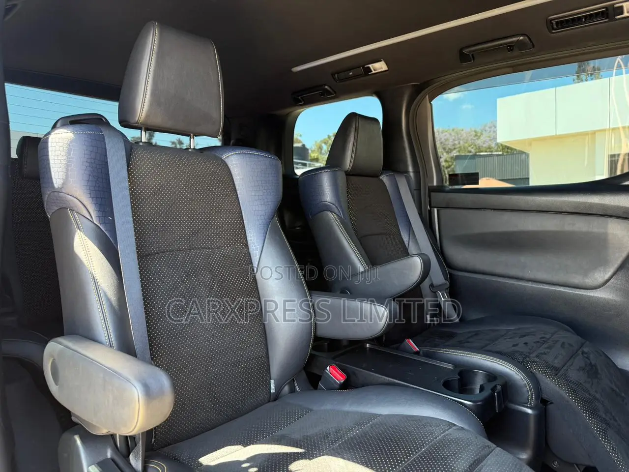 Toyota Vellfire 2017 Black