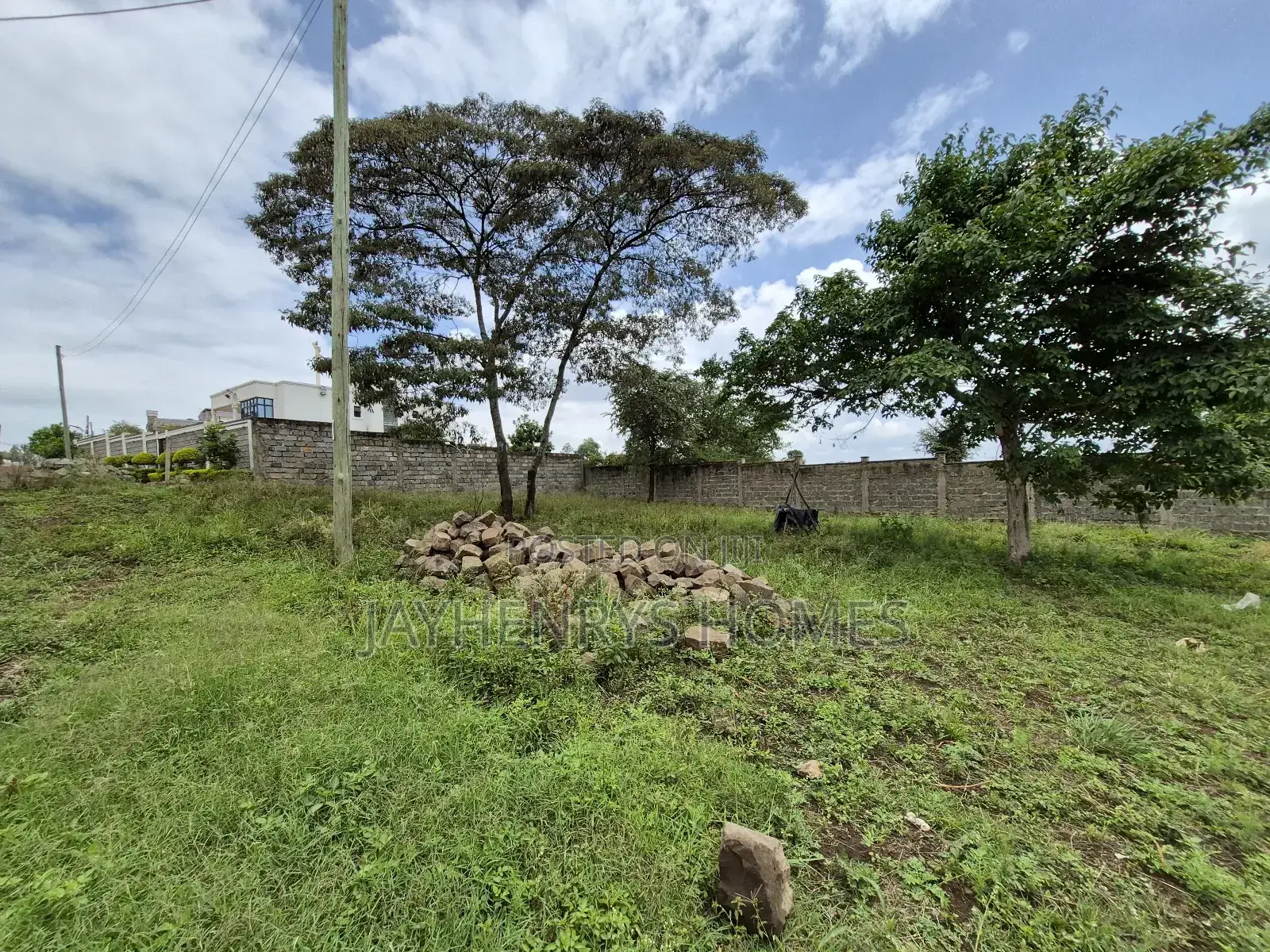 1/8 Acre Plot of Land for Sale in Membley Estate