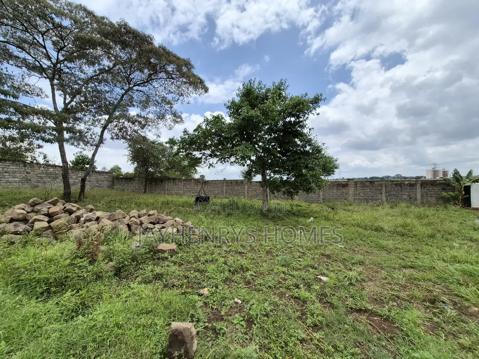 1/8 Acre Plot of Land for Sale in Membley Estate