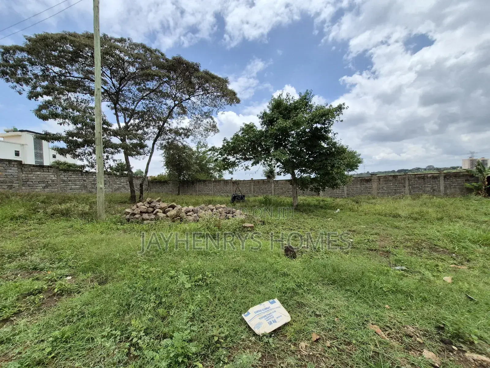 1/8 Acre Plot of Land for Sale in Membley Estate