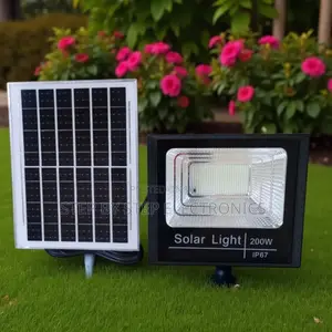 Energy Saving 200w Outdoor Solar Flood Light Lamp With Dusk to Dawn