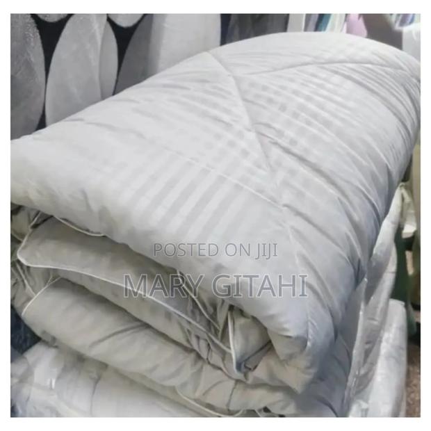 Stripe Duvet One Sheet Two Pillowcases 
Size 6x7 - main view