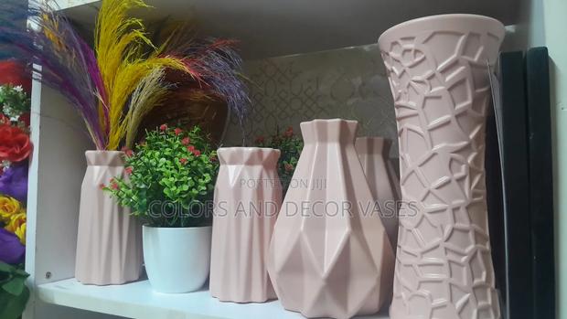Vases for Flowers Pink and White