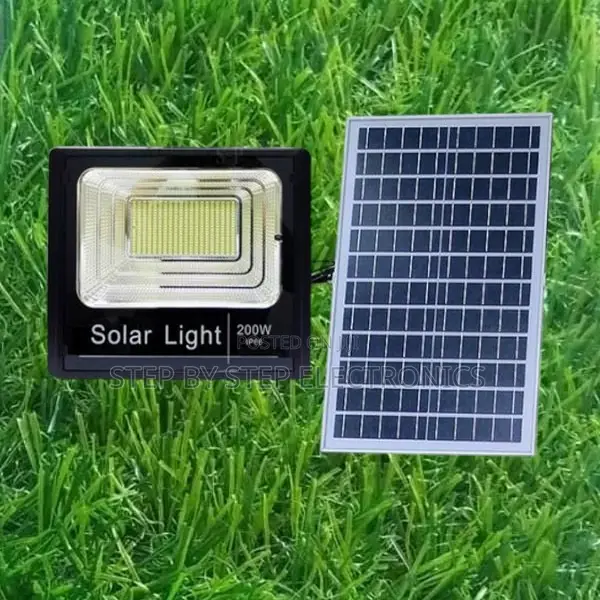 Energy Saving Ip67 200w Solar Flood Light With Inbuilt Battery Power