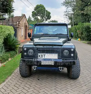 Land Rover Defender 1996 Green