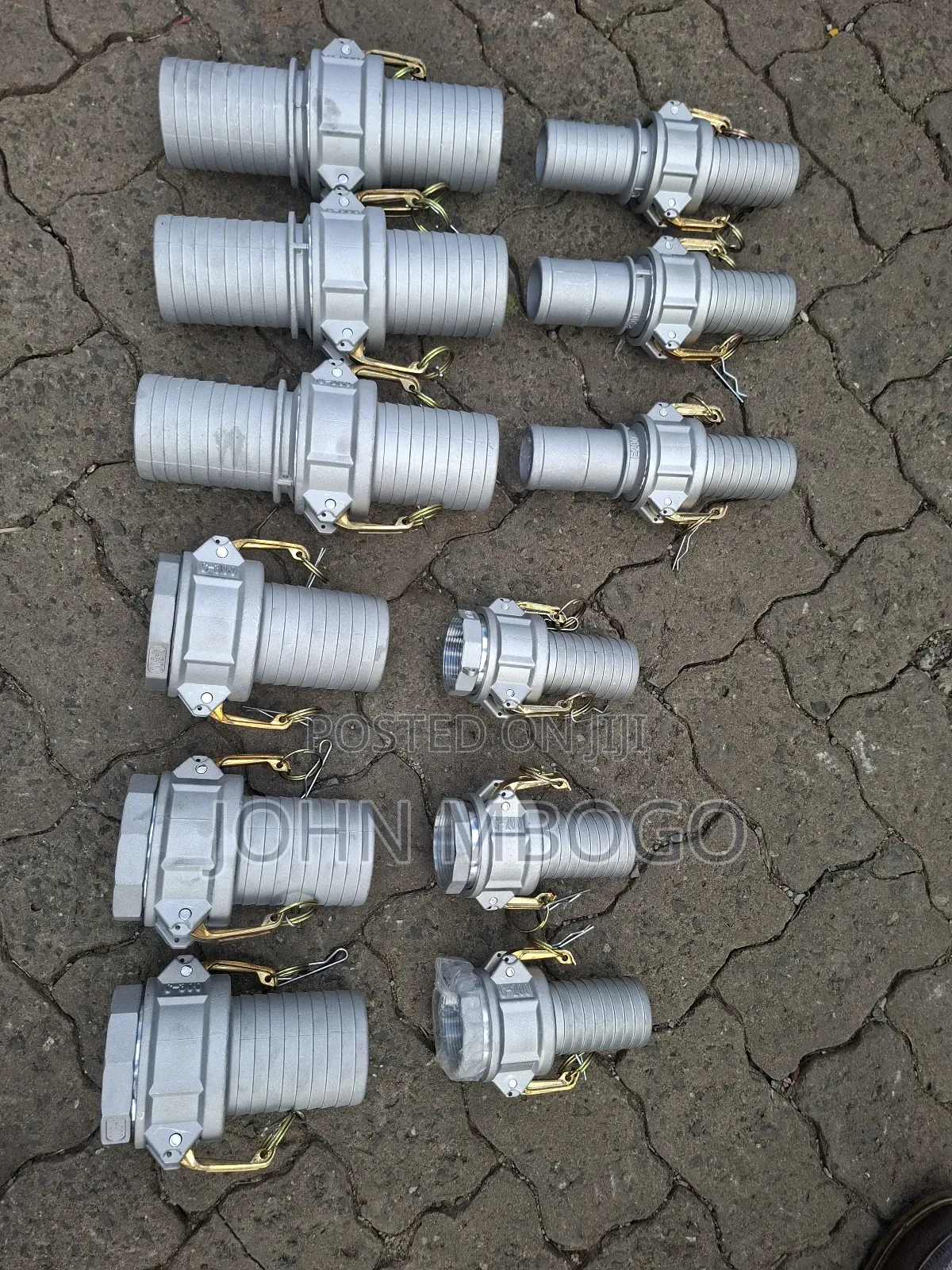 Metallic Hose Coupling - 3 Inch Pair.
