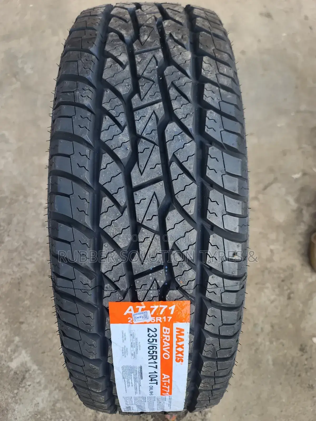 235 /65 R17 Maxxis Tyres 104 T Bravo a/T771 All-Terrain