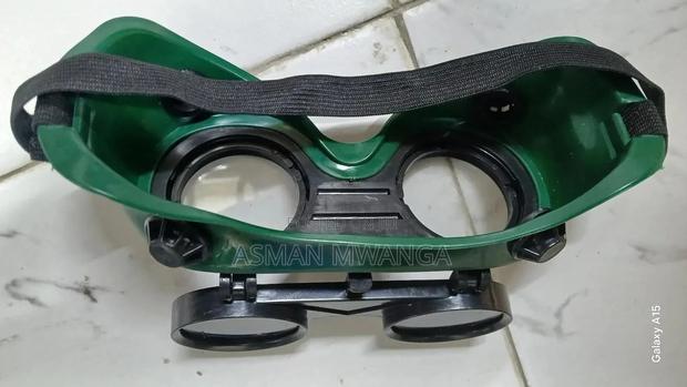 Safety Goggles/ Protective Glasses - thumbnail 2
