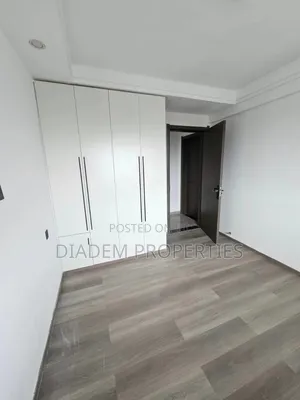 2bdrm Apartment in Valley Arcade for rent