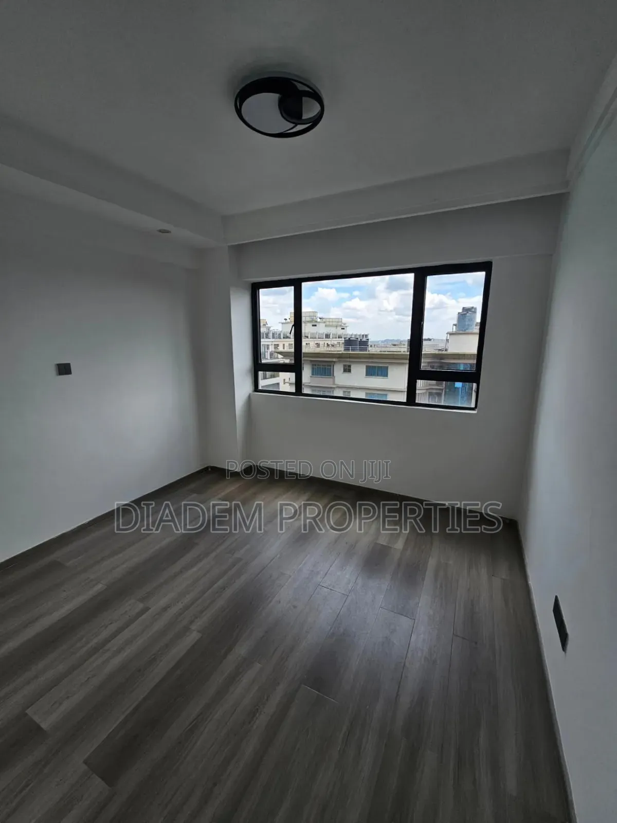 2bdrm Apartment in Valley Arcade for rent