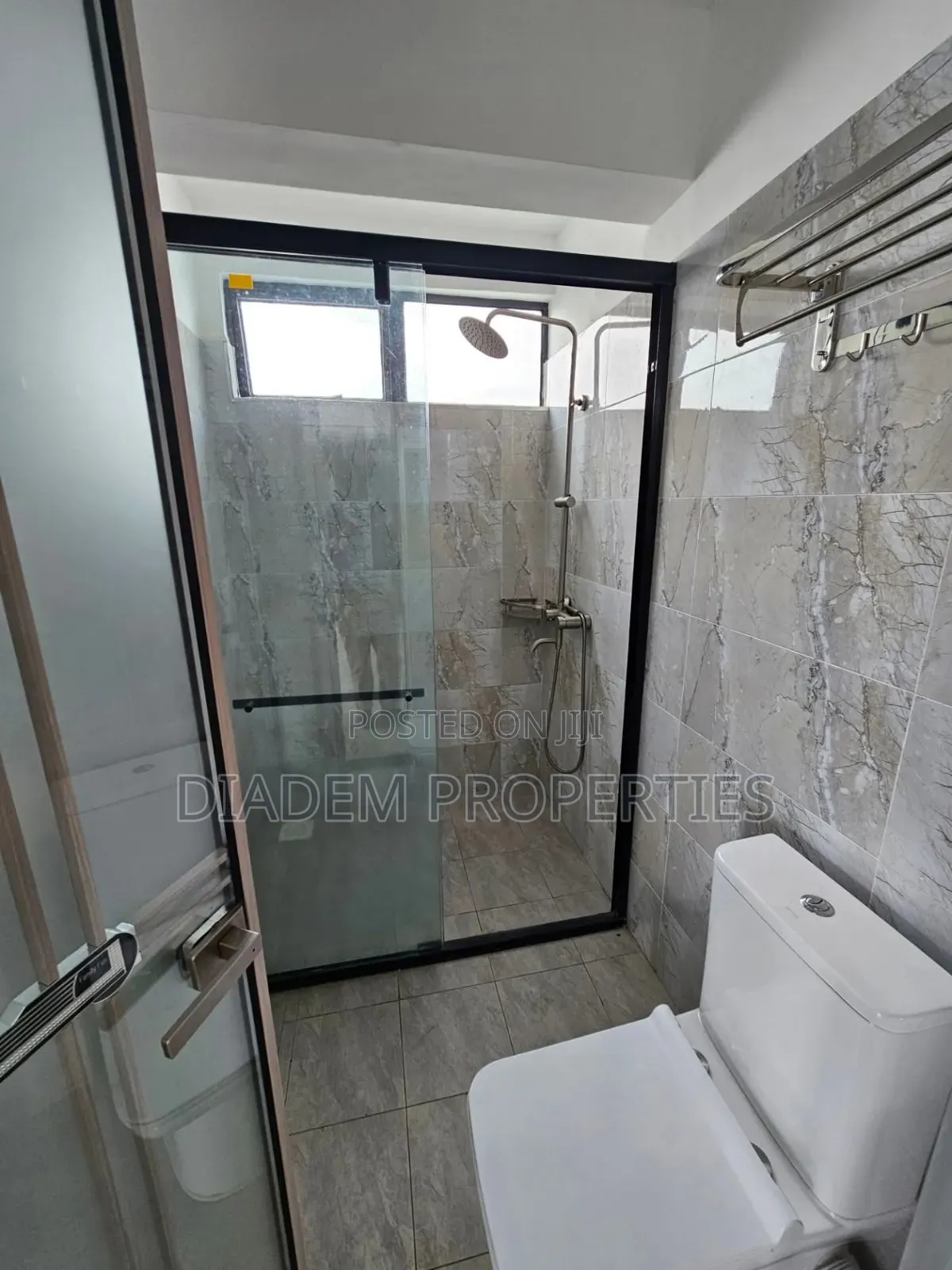 2bdrm Apartment in Valley Arcade for rent