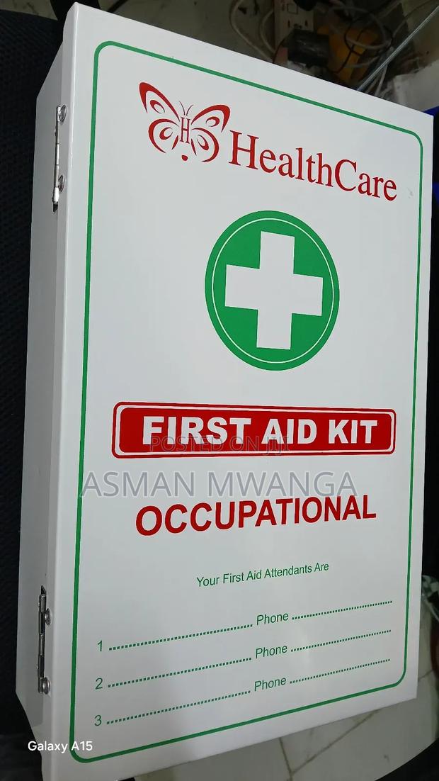 First Aid Kit Metallic 26pcs