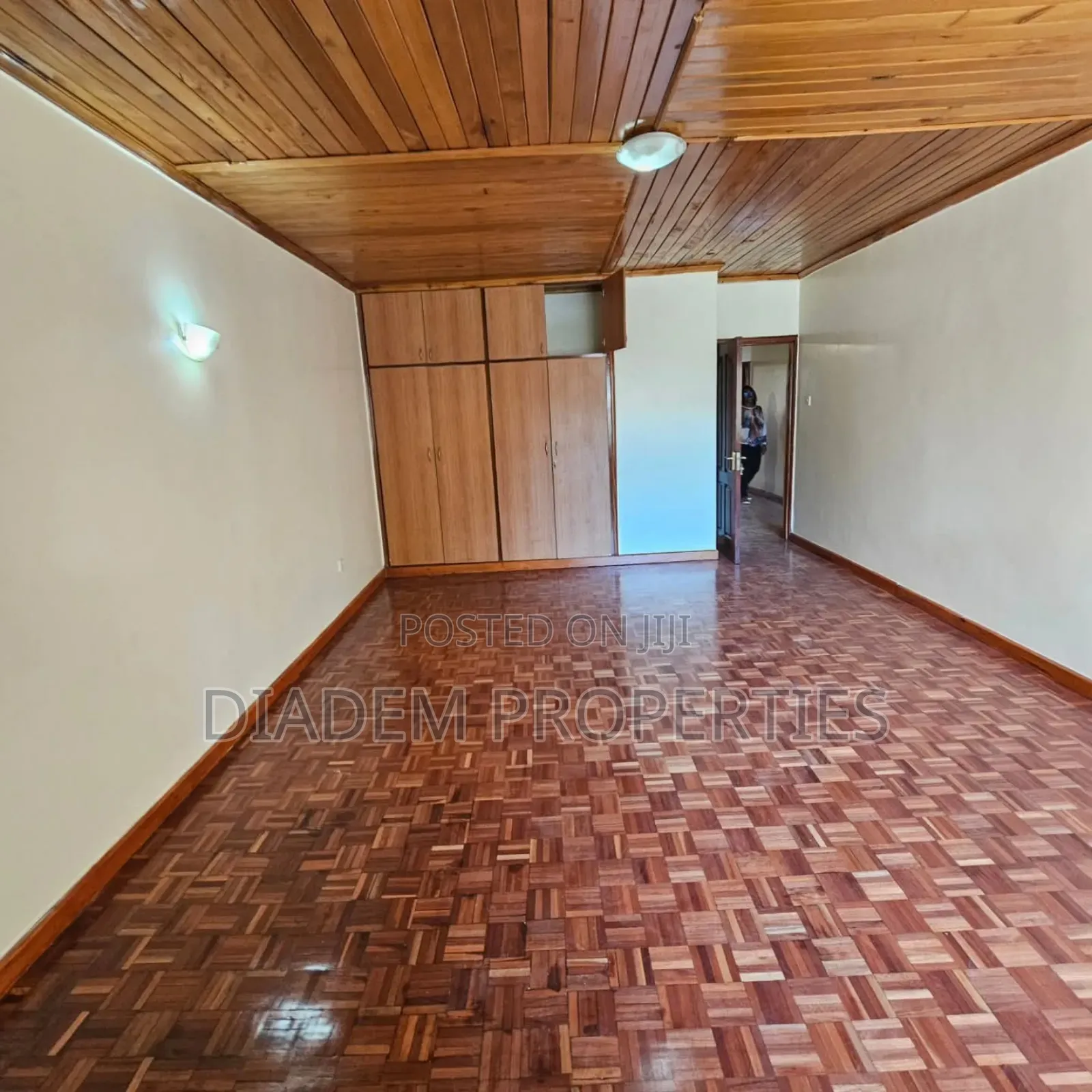 5bdrm Townhouse / Terrace in Lavington for rent