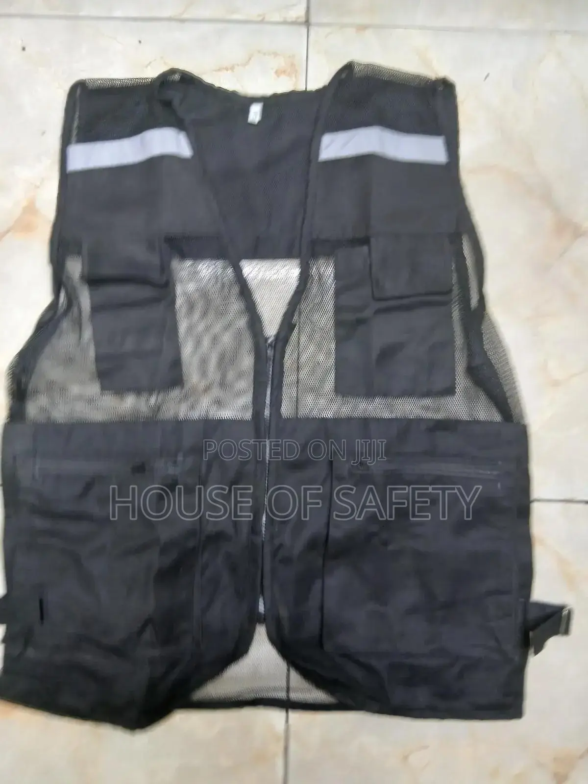 Safety Working Vest With Meshed Parts