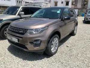 Land Rover Discovery Sport SE 2015 Gray