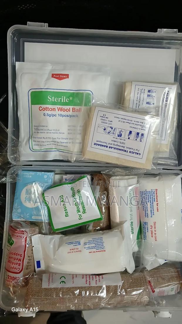 First Aid Kit 25pcs - thumbnail 2