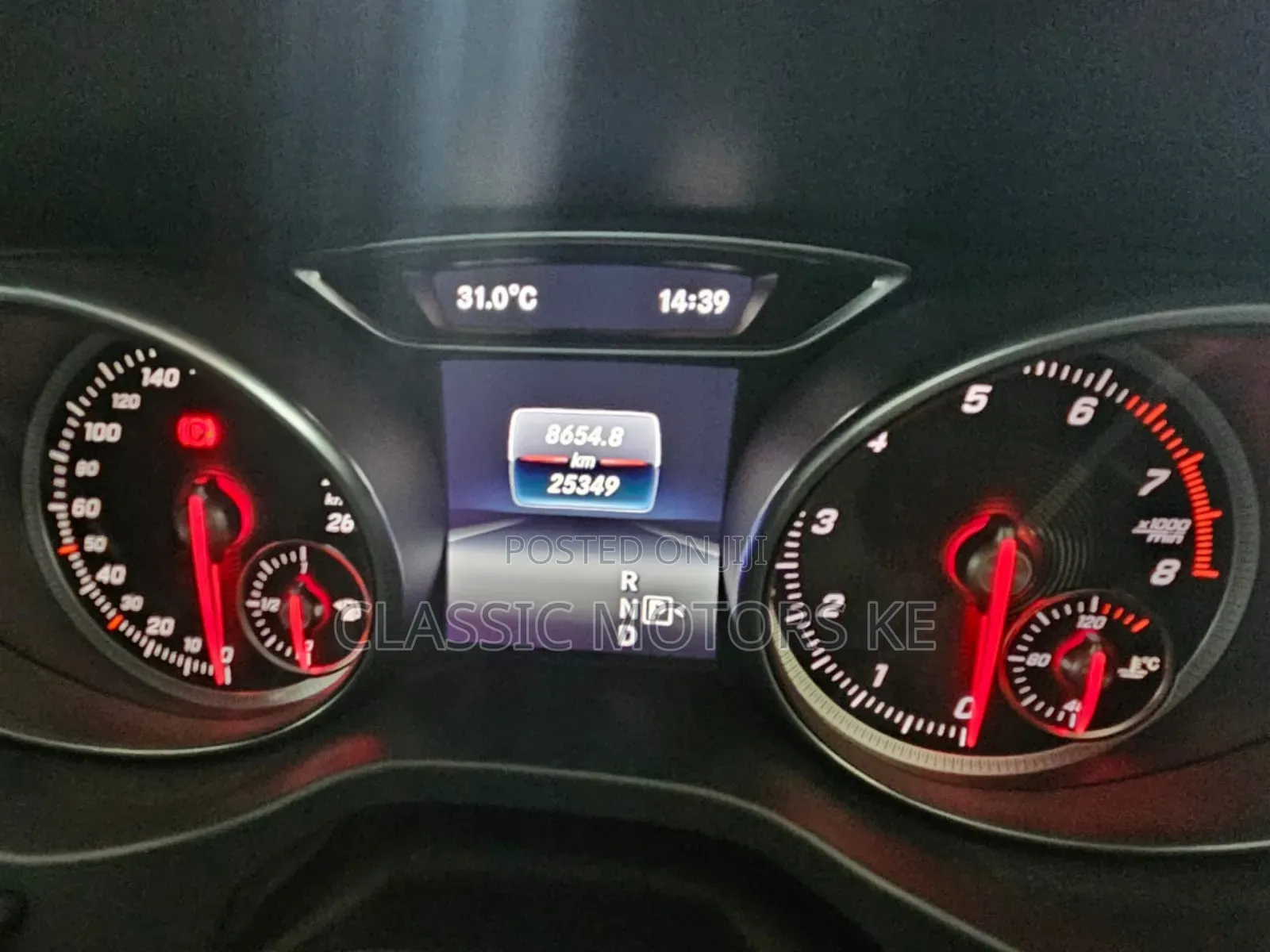 Mercedes-Benz GLA-Class 2019 White