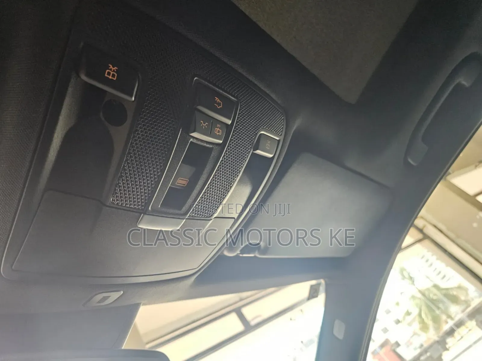 Mercedes-Benz GLA-Class 2019 White