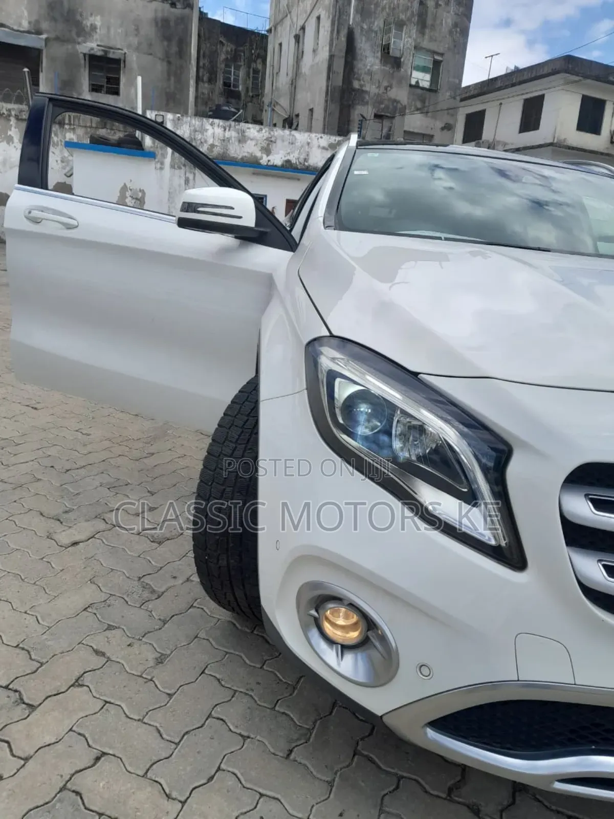 Mercedes-Benz GLA-Class 2020 White