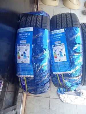 215/65r16 Comfoser Highway Pattern